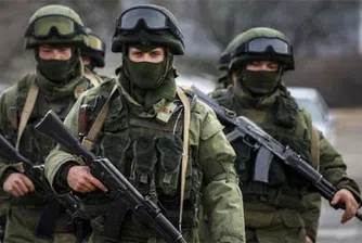 НАТО: Русия трупа войски по границата с Украйна