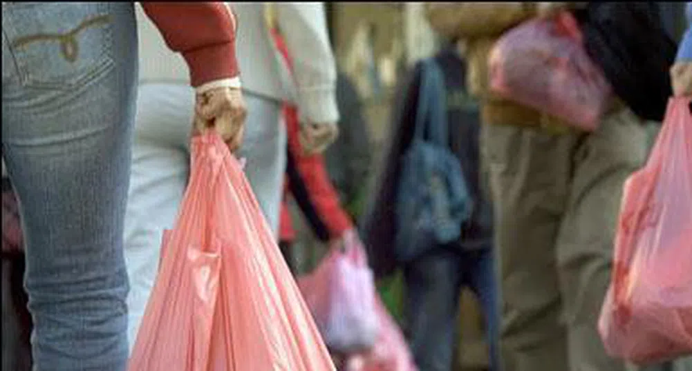 Облагат с екотакса найлоновите торбички?