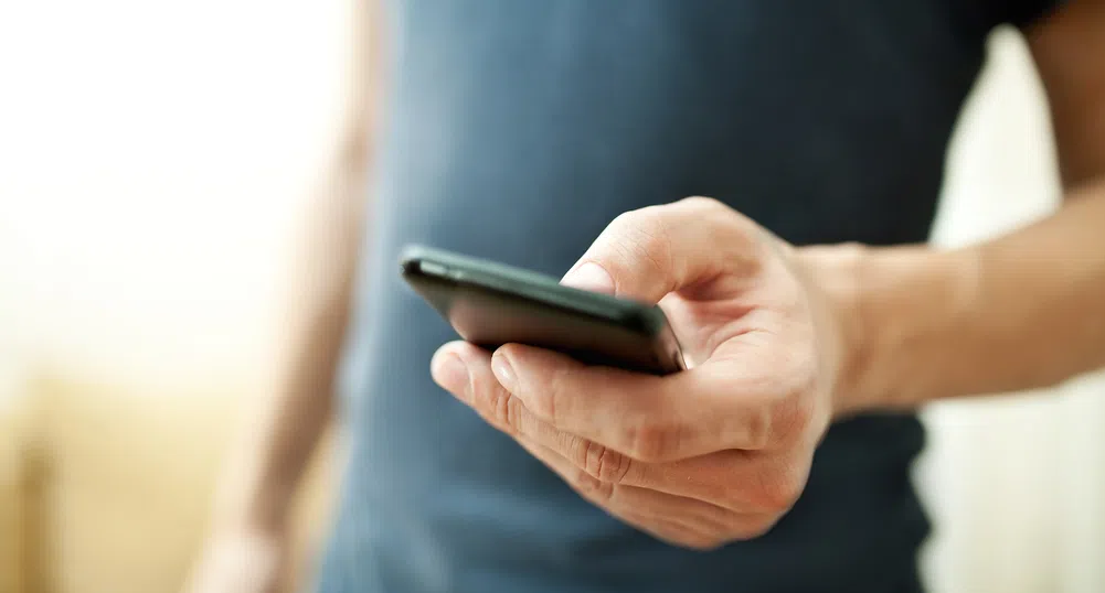 По колко минути дневно ползвате смартфона си?