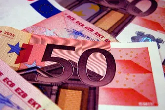 Еврото с 10-месечен минимум спрямо долара