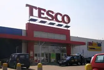 Поляци бойкотират Tesco като протест срещу отношението на Лондон