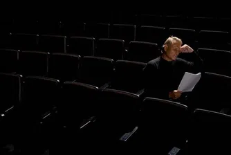 Филми на мобилен екран