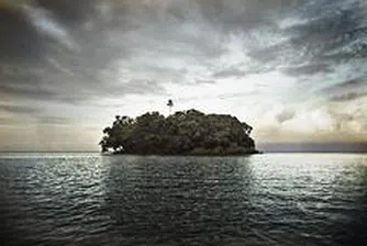 Бил Гейтс и Мадона искат да купят острова на Онасис