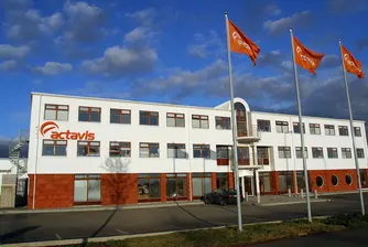 Actavis предлага 25 млрд. долара за придобиването на конкурент