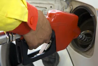 Икономисти прогнозират 3.50 лв. за литър бензин