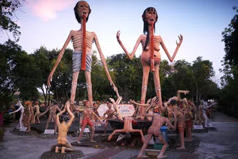 10 от най-смахнатите туристически атракции