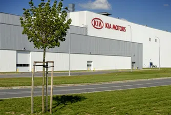 Киа иска да сглобява камиони и джипове за военни цели в България