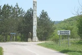 Кмет гони държавата, не си плащала