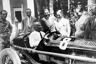 Кола на Мусолини купена от руски музей