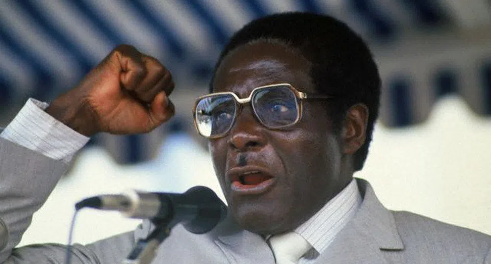 Зимбабве остана с 217 долара