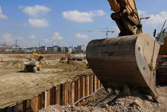 Бизнесмени от Враца: Строим с отровен пясък