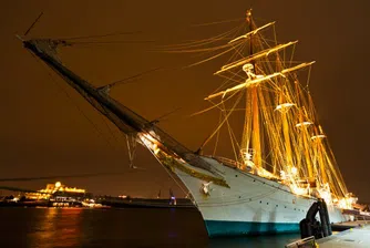 Най-старата британска компания за морски превози фалира