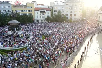 Три досъдебни производства, свързани с протестите