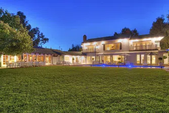 Марая Кери продаде къщата си в Бел Еър (снимки)