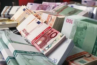 Излишъкът по текущата сметка на ЕС се понижава през юни