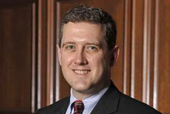 Изразът „продължителен период" ограничава ФЕД