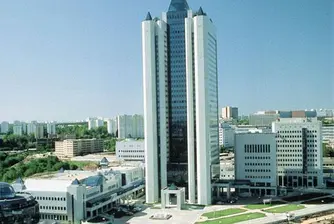 E.ON продава дела си в Газпром