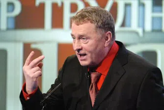 Жириновски: Плевнелиев да отвори учебниците по история