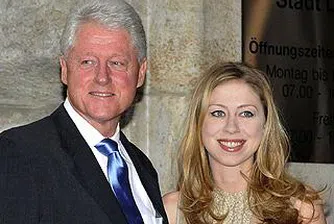 Бил Клинтън се страхува за живота си