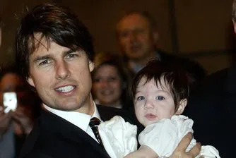 Том Круз подари мини болид на 3-годишната си дъщеря