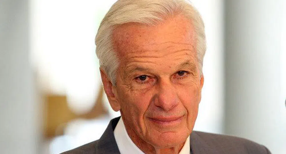 Този човек мечтае да купи Coca-Cola и да уволни всички там