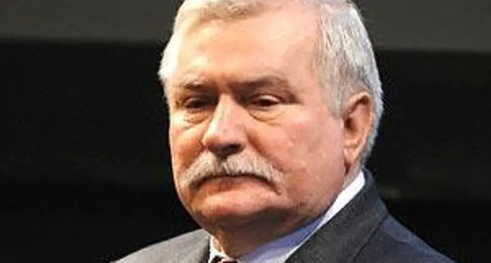 Лех Валенса съди Лех Качински
