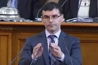 Дянков е категоричен, че 13-а заплата няма да има