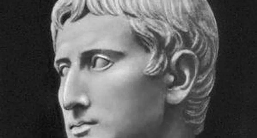 Продадоха император за 7 млн. долара