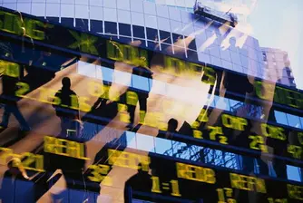 Dow Jones нараства с близо 150 пункта за два дена