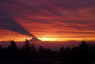 Mount Rainier: върхът с най-странната сянка