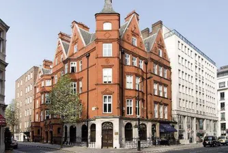 Богаташите купуват жилища в Лондон