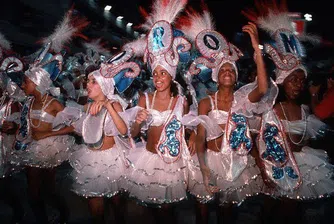 Рио де Жанейро във властта на Карнавала