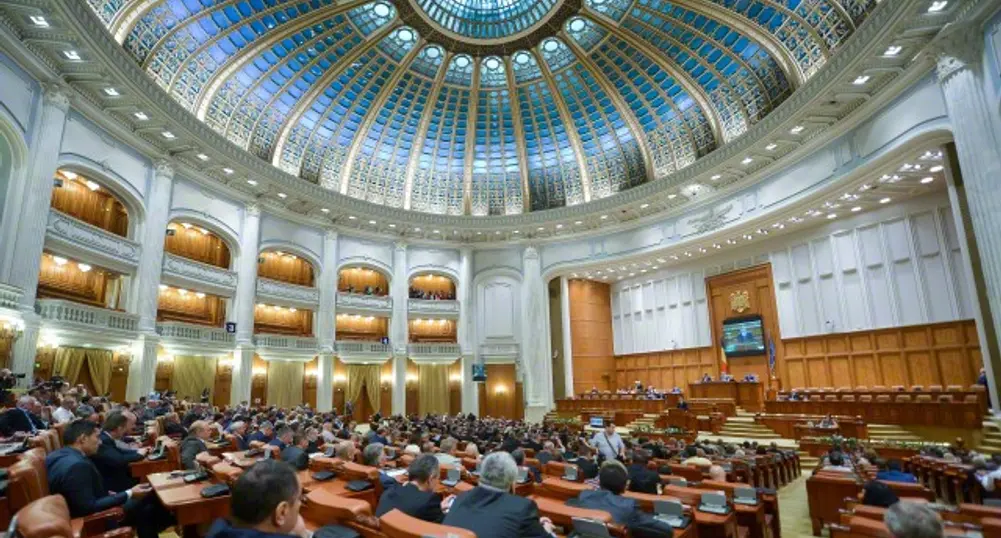 Всеки четвърти депутат в Румъния разследван или осъден