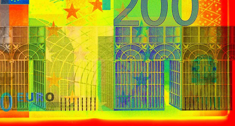 Квантови физици създават пари, защитени от фалшификация