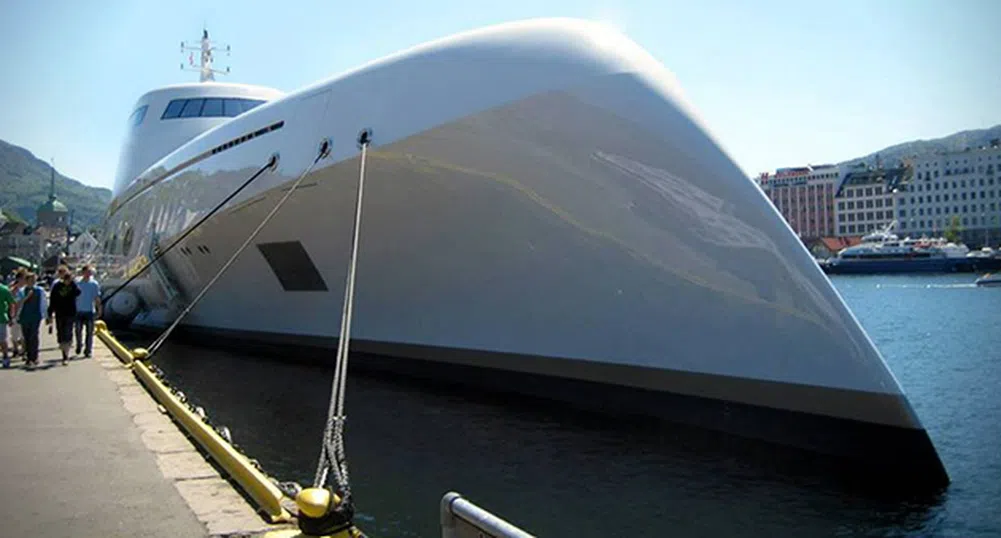 Романтично плаване с подводница за 284 хил. долара