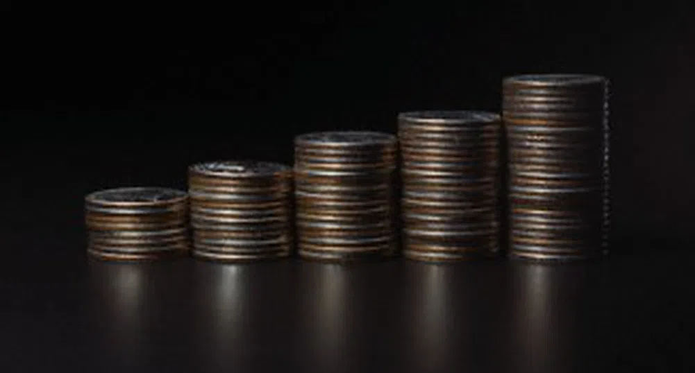 Шест двигателя за растежа на обезщетенията за неимуществени вреди