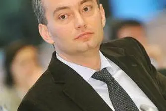 Foreign Minister Mladenov Hails ICJ Ruling on Kosovo