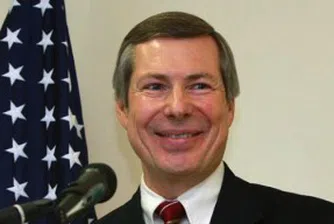 САЩ сменят посланика си у нас