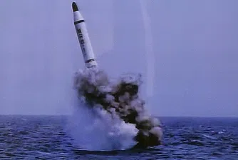 Северна Корея изстреля балистична ракета от подводница