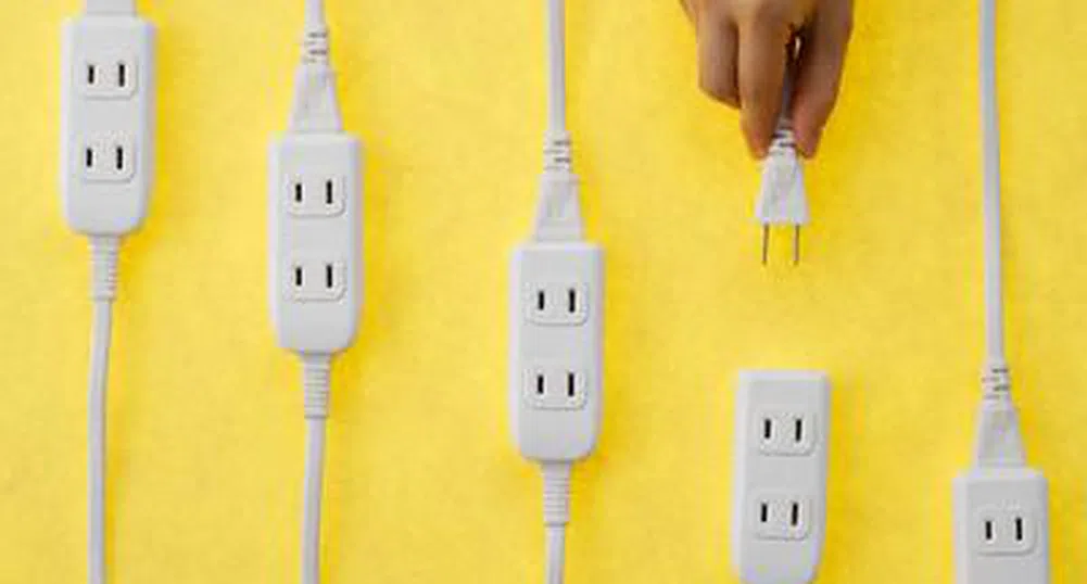 Холандка не дава да й спрат тока, взе техник за заложник