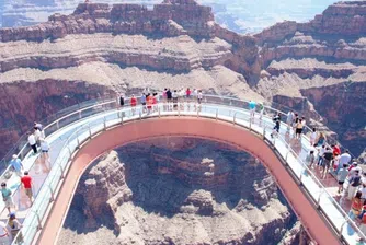 Топ 5 на страховитите естествени атракции