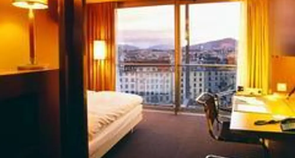 Hotel Occupancy in 2009 Less Than 25%