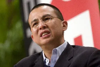 Милиардер купува Виваком