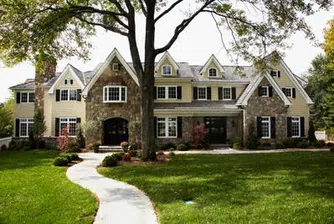 Майкъл Бей купи имение на промоция