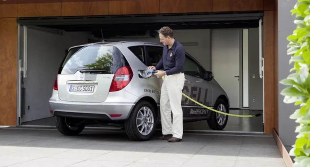 През ноември на пазара излиза електромобил, сглобен в България