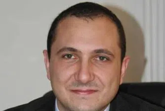 Арома се разделя на три обособени звена