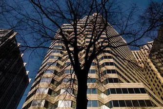 Цените на жилищата могат да падат до края на 2010 г.