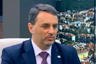 Уволниха Пламен Моллов от БАБХ