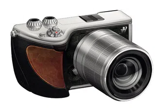 Фотоапарат за хора с яхти и супер коли