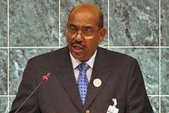 Още един президент стана жертва на обувка